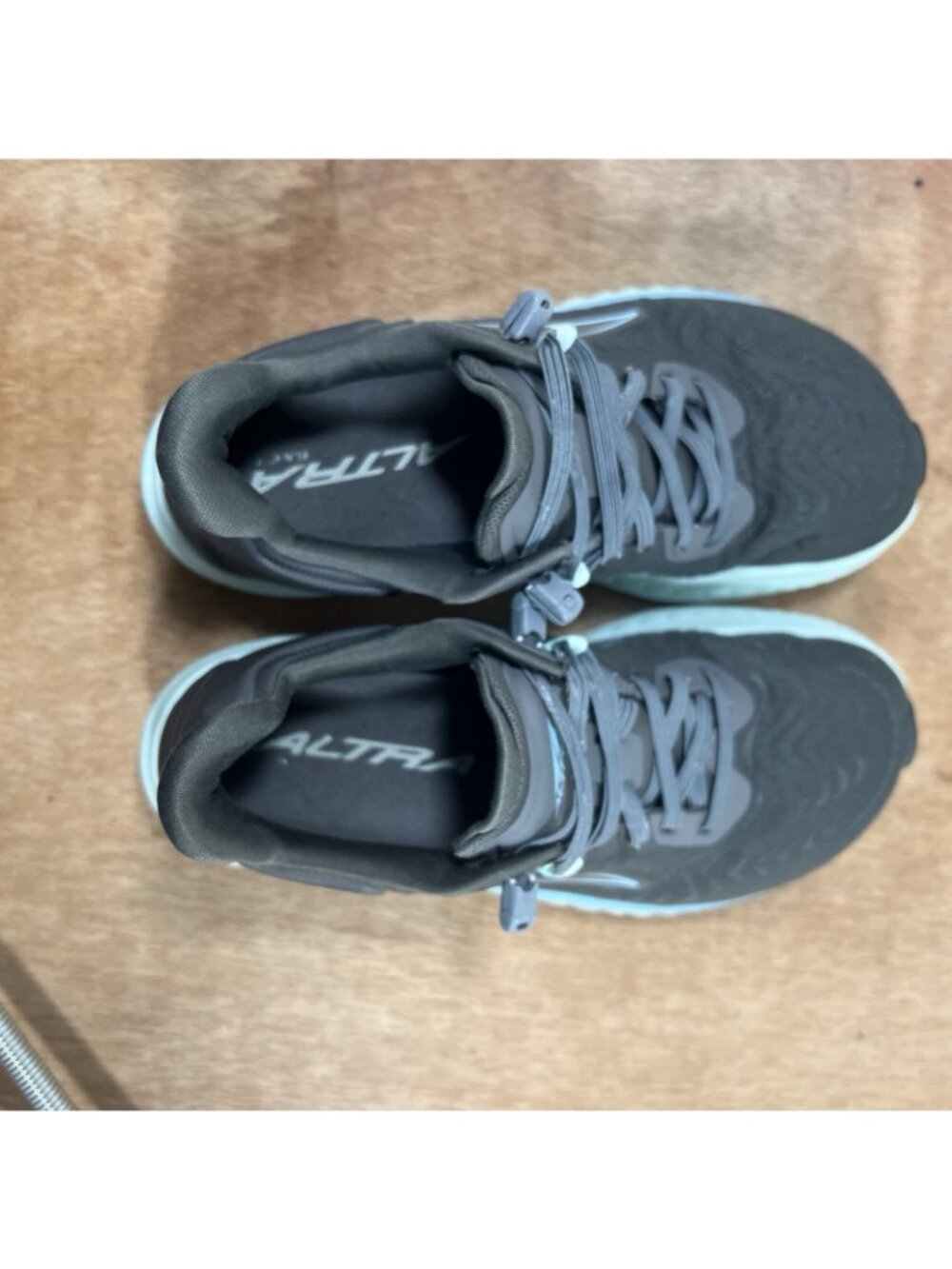 Altra Torin 7 Shoes Womens Size 6 Gray Running Cushioned Sneakers - Picture 8 of 9